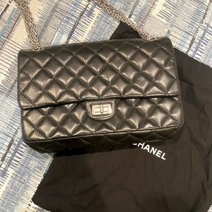 Chanel 255 medium size